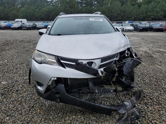 Photo 4 VIN: 2T3WFREV4FW168388 - TOYOTA RAV4 XLE 