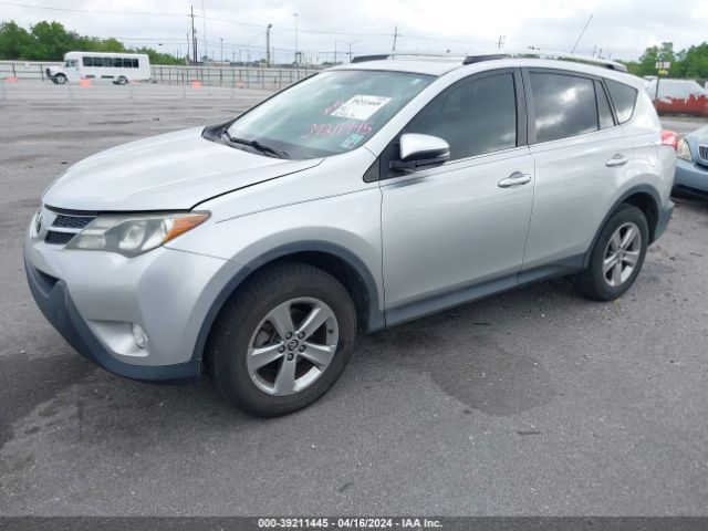 Photo 1 VIN: 2T3WFREV4FW211773 - TOYOTA RAV4 