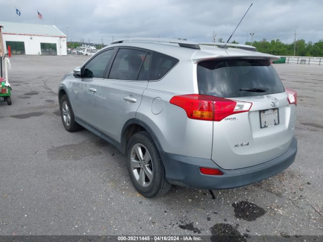 Photo 2 VIN: 2T3WFREV4FW211773 - TOYOTA RAV4 