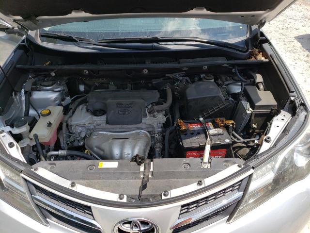 Photo 10 VIN: 2T3WFREV4FW232090 - TOYOTA RAV4 XLE 