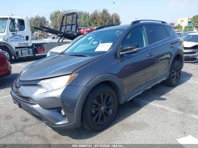 Photo 1 VIN: 2T3WFREV4JW431861 - TOYOTA RAV4 