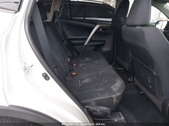 Photo 7 VIN: 2T3WFREV4JW463483 - TOYOTA RAV4 