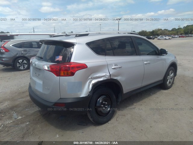 Photo 3 VIN: 2T3WFREV5EW123863 - TOYOTA RAV4 