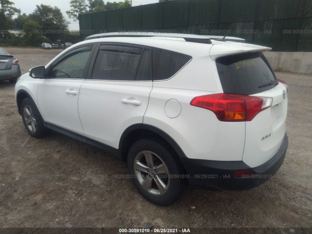 Photo 2 VIN: 2T3WFREV5FW150806 - TOYOTA RAV4 