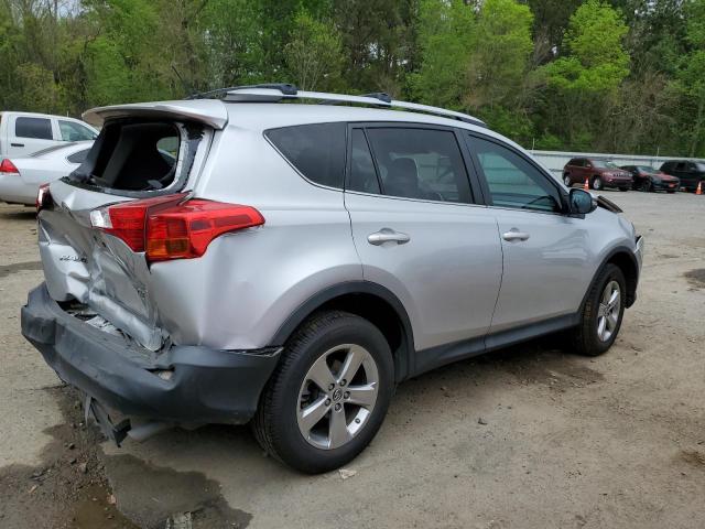 Photo 2 VIN: 2T3WFREV5FW214438 - TOYOTA RAV4 XLE 