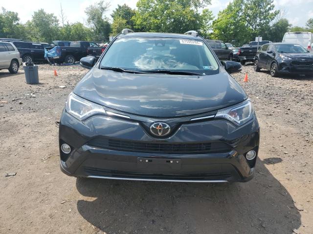 Photo 4 VIN: 2T3WFREV5HW342245 - TOYOTA RAV4 XLE 