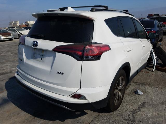 Photo 3 VIN: 2T3WFREV5JW418617 - TOYOTA RAV4 ADVEN 