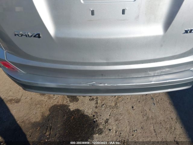 Photo 5 VIN: 2T3WFREV5JW444893 - TOYOTA RAV4 