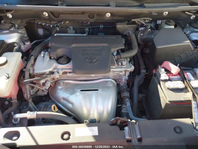 Photo 9 VIN: 2T3WFREV5JW444893 - TOYOTA RAV4 