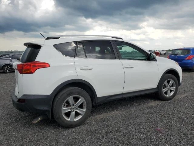 Photo 2 VIN: 2T3WFREV6FW166948 - TOYOTA RAV4 XLE 