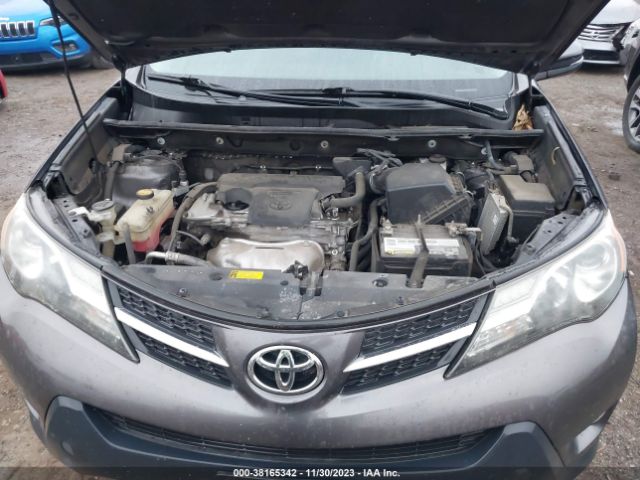 Photo 9 VIN: 2T3WFREV6FW191624 - TOYOTA RAV4 