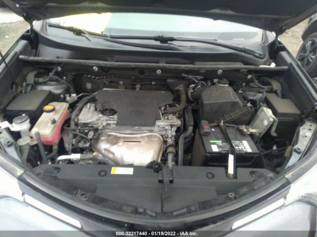 Photo 9 VIN: 2T3WFREV6HW315104 - TOYOTA RAV4 