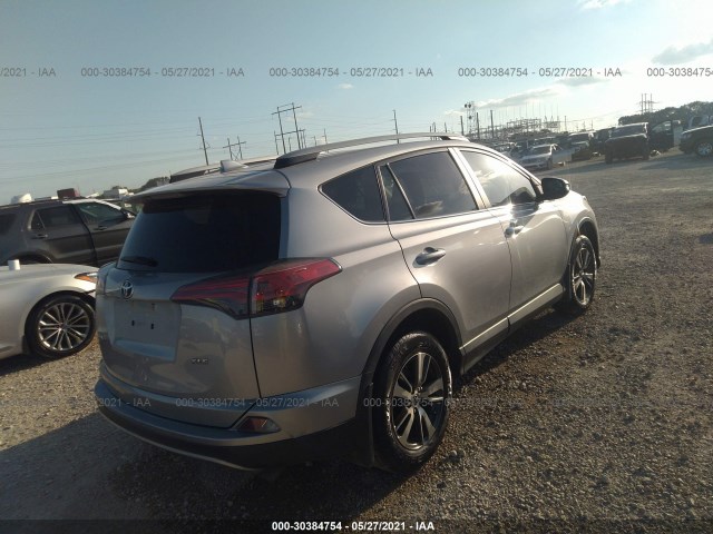 Photo 3 VIN: 2T3WFREV6HW350239 - TOYOTA RAV4 