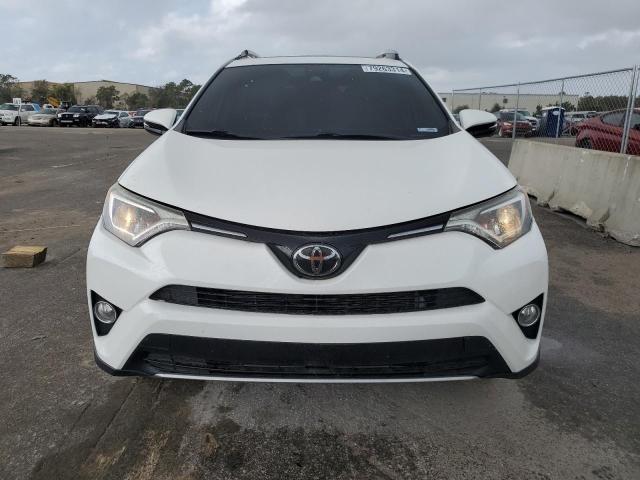 Photo 4 VIN: 2T3WFREV6HW386576 - TOYOTA RAV4 XLE 