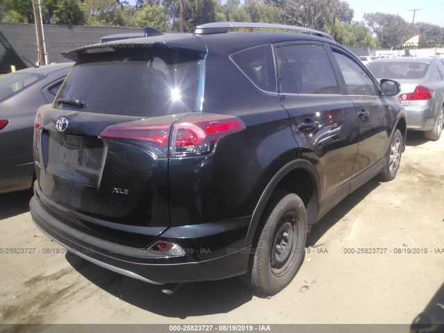 Photo 3 VIN: 2T3WFREV6JW468734 - TOYOTA RAV4 