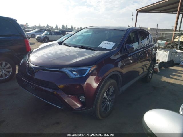 Photo 1 VIN: 2T3WFREV6JW487672 - TOYOTA RAV4 