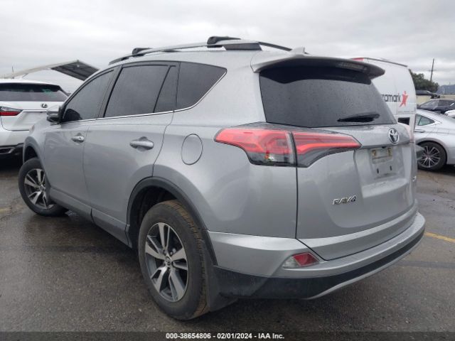 Photo 2 VIN: 2T3WFREV6JW515390 - TOYOTA RAV4 