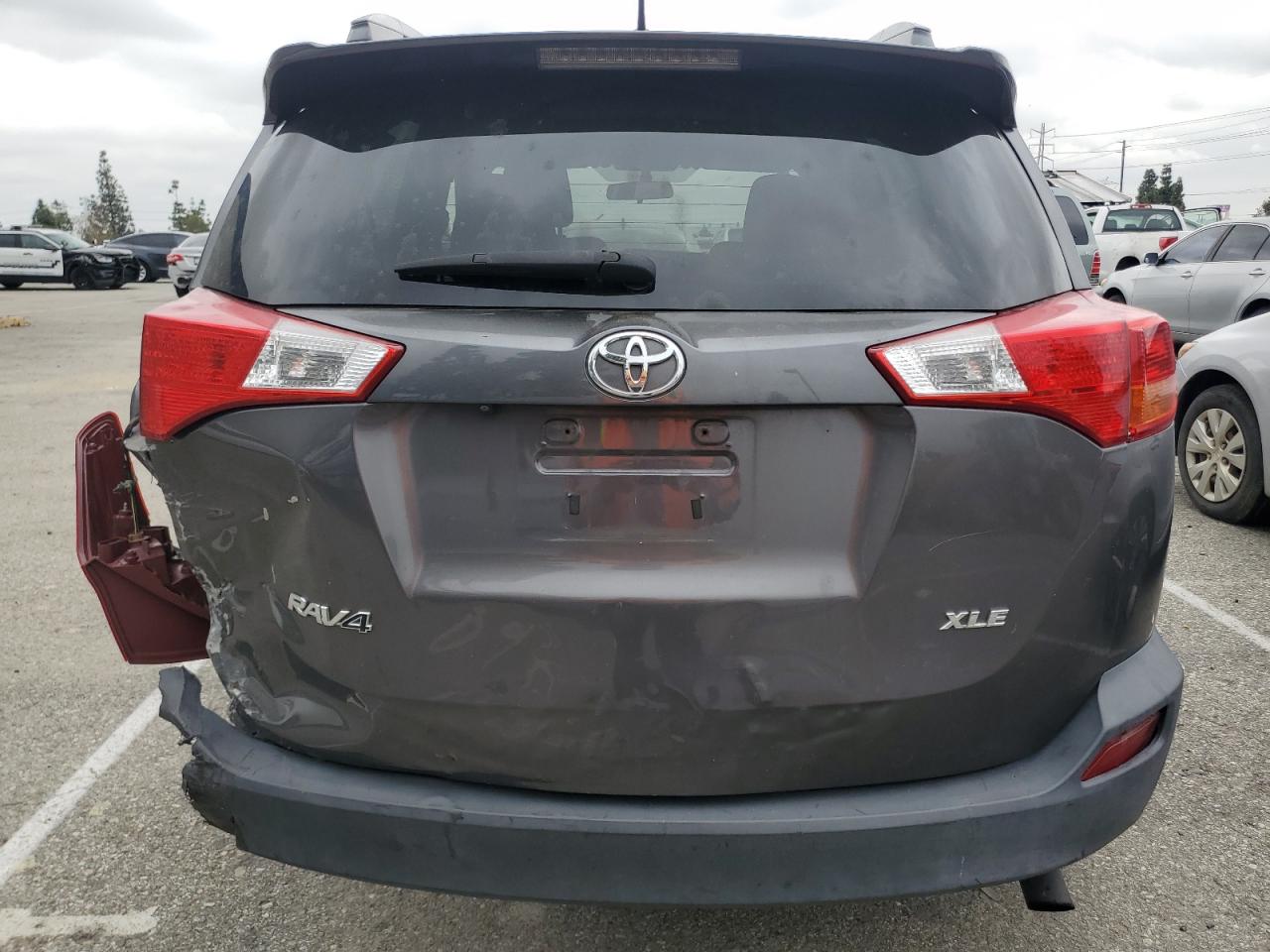 Photo 5 VIN: 2T3WFREV7DW058674 - TOYOTA RAV 4 