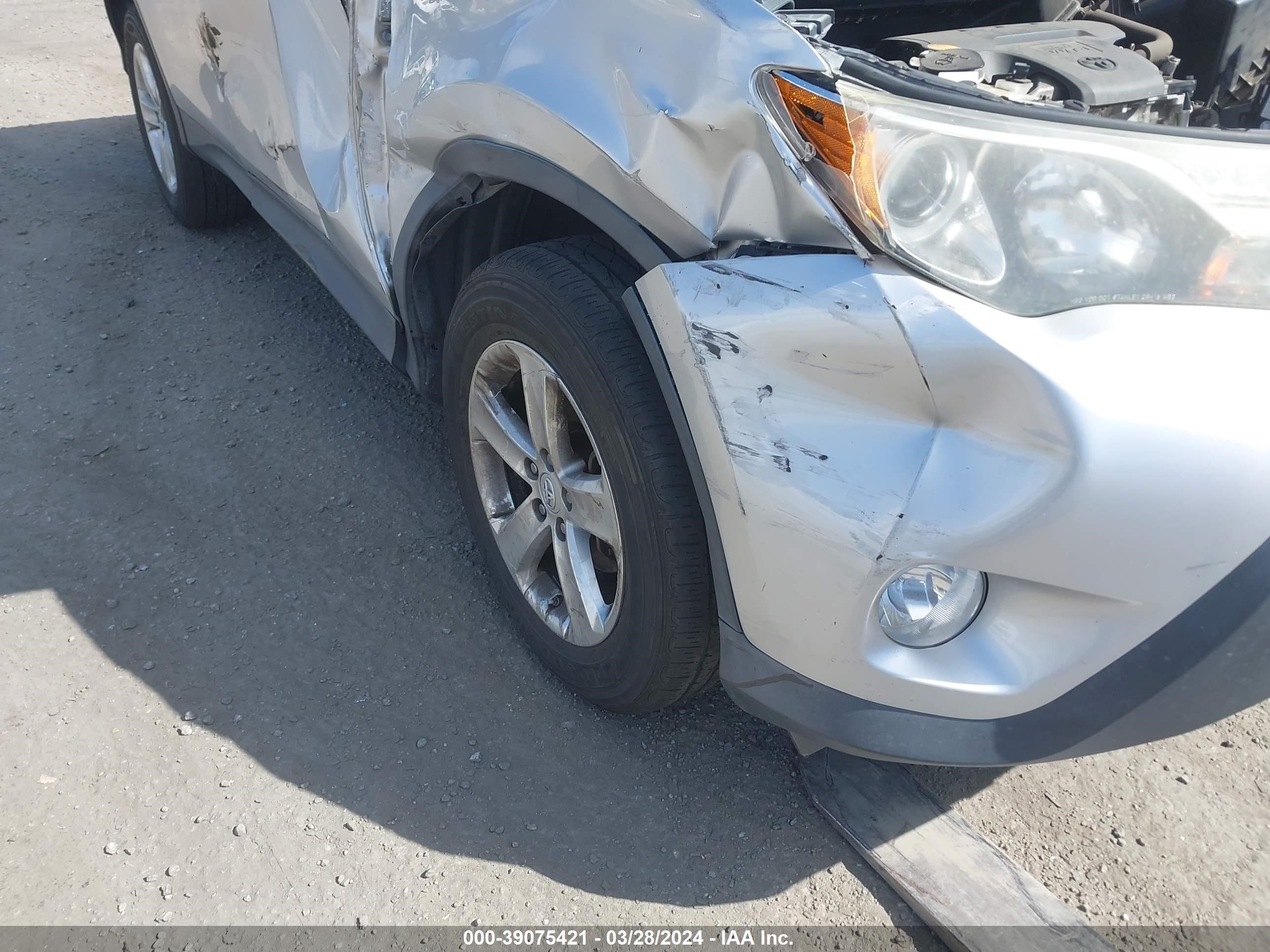 Photo 11 VIN: 2T3WFREV7DW072526 - TOYOTA RAV 4 