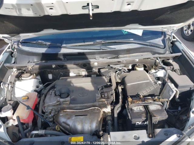 Photo 9 VIN: 2T3WFREV7EW097380 - TOYOTA RAV4 