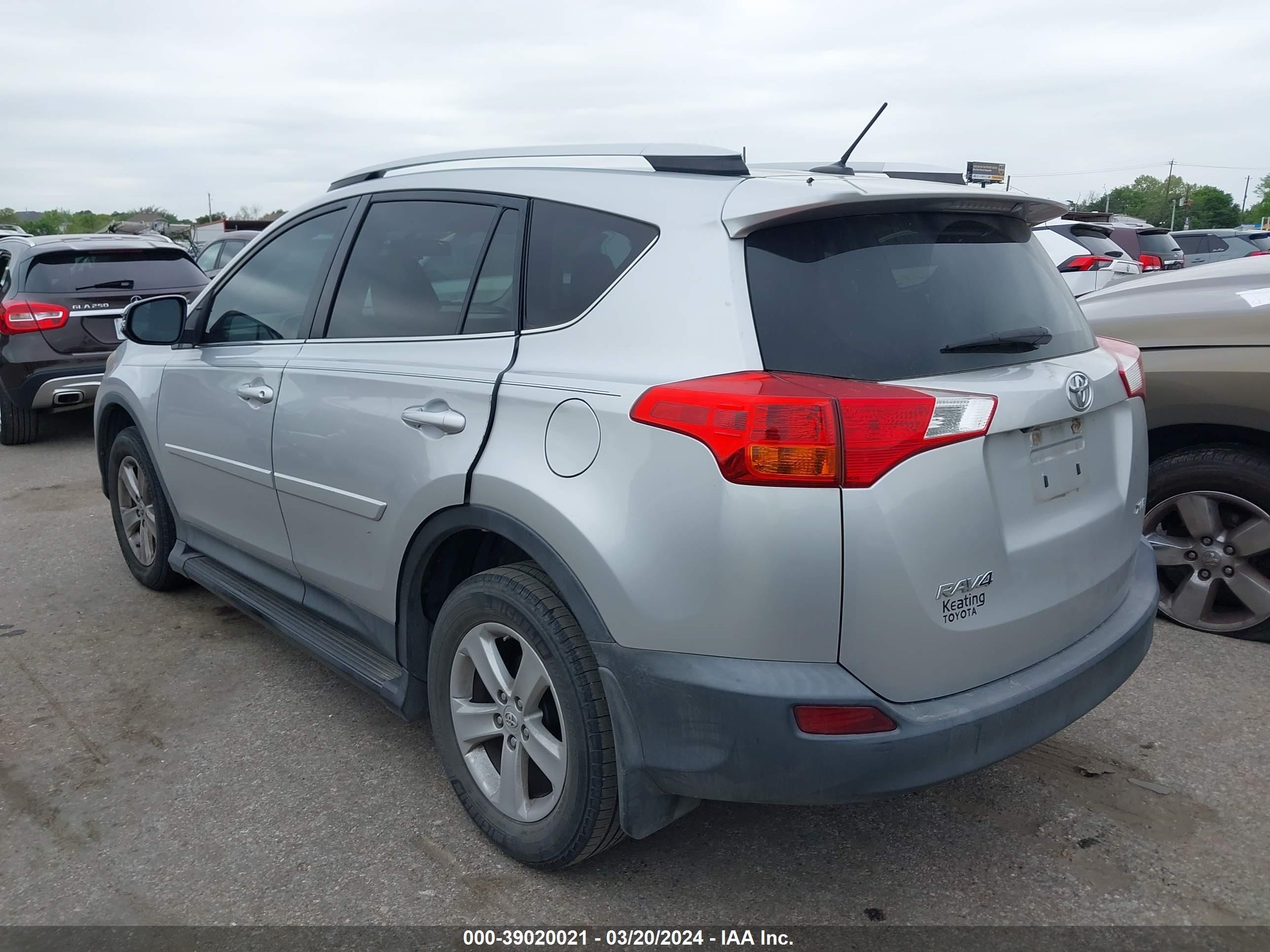 Photo 2 VIN: 2T3WFREV7EW100780 - TOYOTA RAV 4 