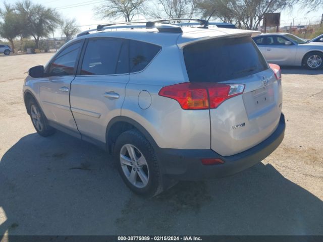 Photo 2 VIN: 2T3WFREV7EW122729 - TOYOTA RAV4 