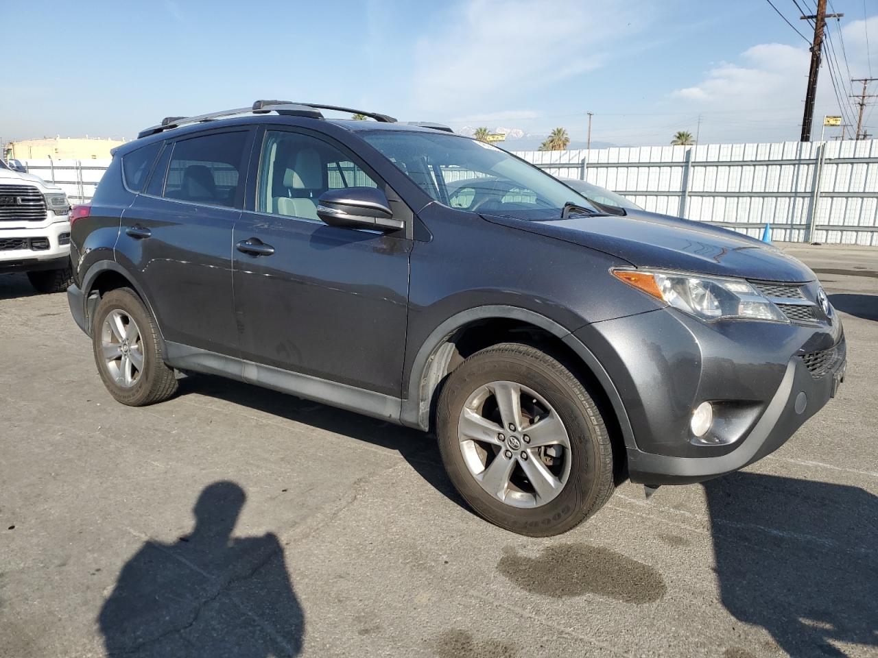 Photo 3 VIN: 2T3WFREV7FW144117 - TOYOTA RAV 4 