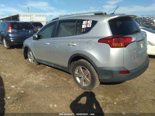 Photo 2 VIN: 2T3WFREV7FW144778 - TOYOTA RAV4 