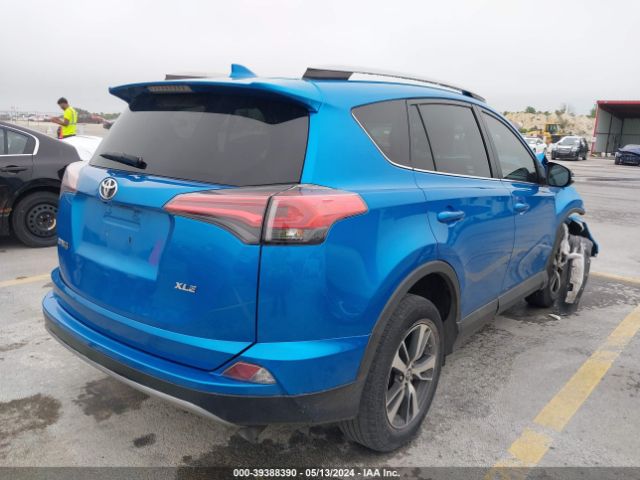 Photo 3 VIN: 2T3WFREV7HW394251 - TOYOTA RAV4 