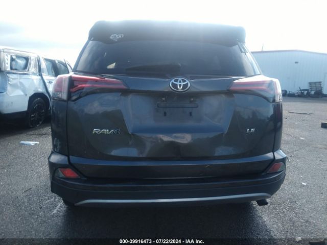 Photo 7 VIN: 2T3WFREV7JW410745 - TOYOTA RAV4 