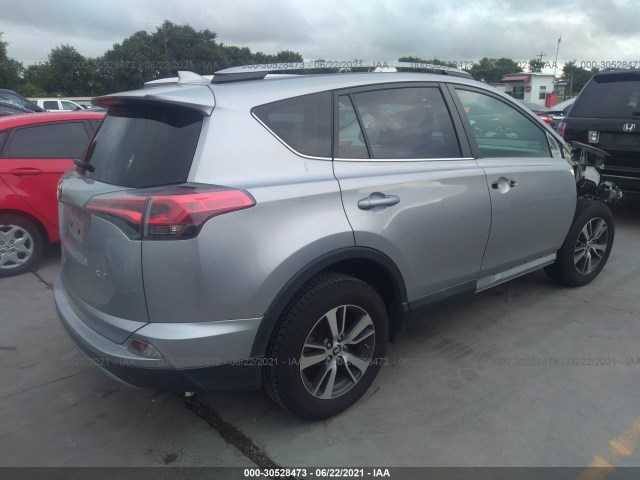 Photo 3 VIN: 2T3WFREV7JW412379 - TOYOTA RAV4 