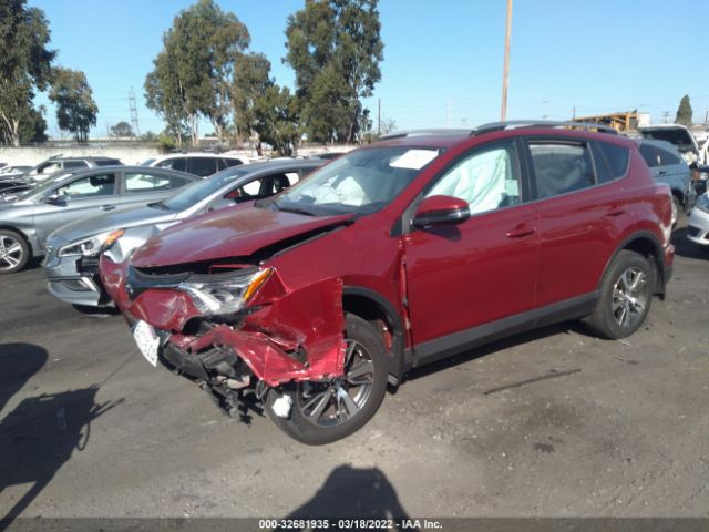 Photo 1 VIN: 2T3WFREV7JW463526 - TOYOTA RAV4 