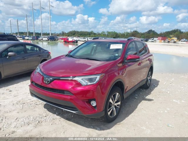 Photo 1 VIN: 2T3WFREV7JW497658 - TOYOTA RAV4 