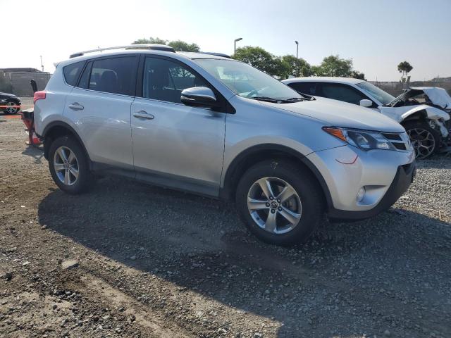 Photo 3 VIN: 2T3WFREV8FW173450 - TOYOTA RAV4 