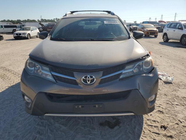 Photo 4 VIN: 2T3WFREV8FW225952 - TOYOTA RAV4 XLE 