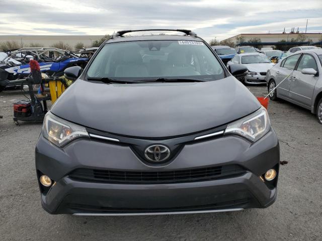 Photo 4 VIN: 2T3WFREV8HW390421 - TOYOTA RAV4 XLE 