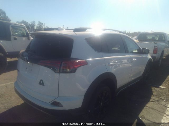 Photo 3 VIN: 2T3WFREV8JW414030 - TOYOTA RAV4 