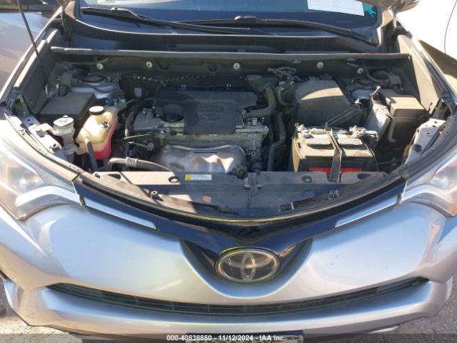 Photo 9 VIN: 2T3WFREV8JW414951 - TOYOTA RAV4 