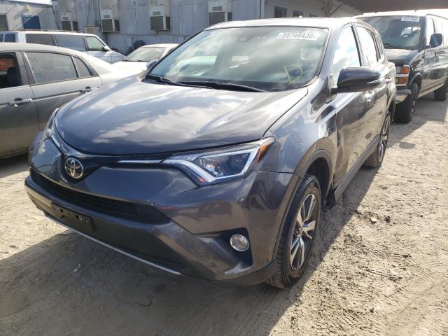 Photo 1 VIN: 2T3WFREV8JW480349 - TOYOTA RAV4 