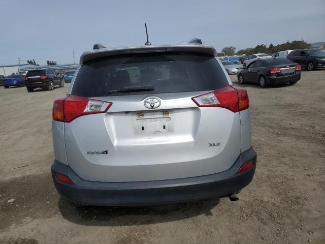 Photo 5 VIN: 2T3WFREV9DW037325 - TOYOTA RAV4 XLE 