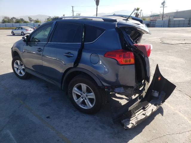 Photo 2 VIN: 2T3WFREV9DW054335 - TOYOTA RAV4 XLE 