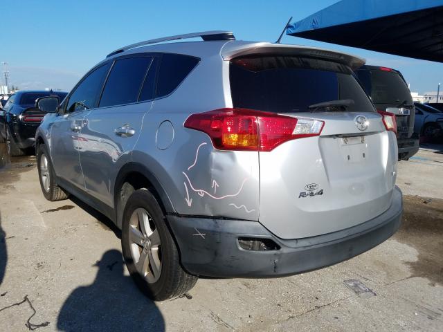 Photo 2 VIN: 2T3WFREV9EW082623 - TOYOTA RAV4 XLE 