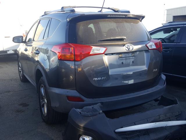 Photo 2 VIN: 2T3WFREV9FW141039 - TOYOTA RAV4 XLE 