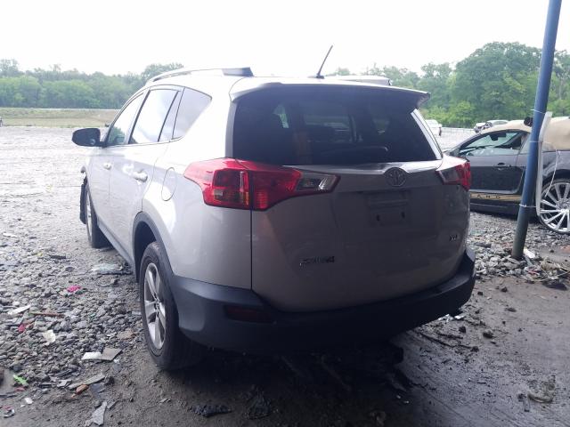 Photo 2 VIN: 2T3WFREV9FW204852 - TOYOTA RAV4 XLE 