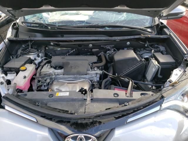 Photo 6 VIN: 2T3WFREV9GW269055 - TOYOTA RAV4 XLE 