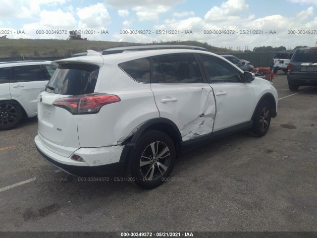 Photo 3 VIN: 2T3WFREV9HW384109 - TOYOTA RAV4 