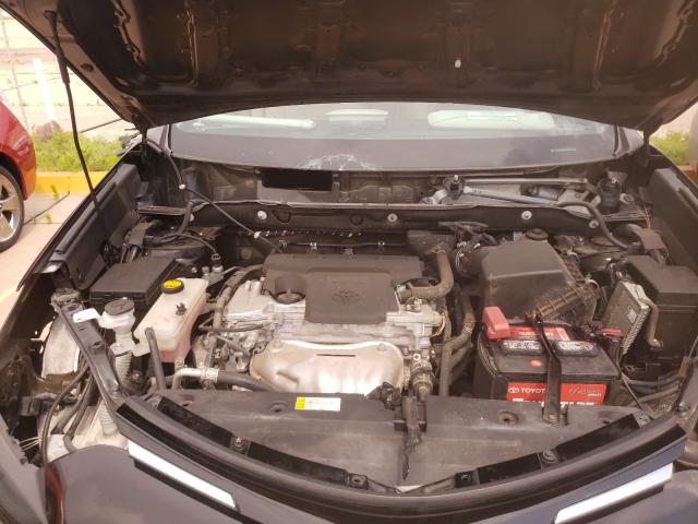 Photo 6 VIN: 2T3WFREV9HW398429 - TOYOTA RAV4 XLE 