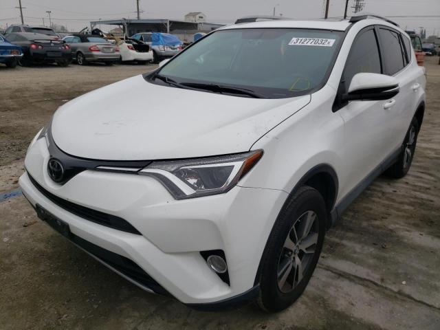 Photo 1 VIN: 2T3WFREV9JW411833 - TOYOTA RAV4 ADVEN 