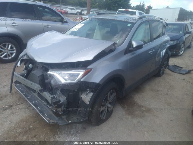 Photo 1 VIN: 2T3WFREV9JW461311 - TOYOTA RAV4 