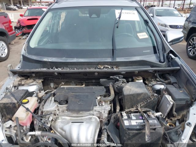 Photo 9 VIN: 2T3WFREV9JW475726 - TOYOTA RAV4 